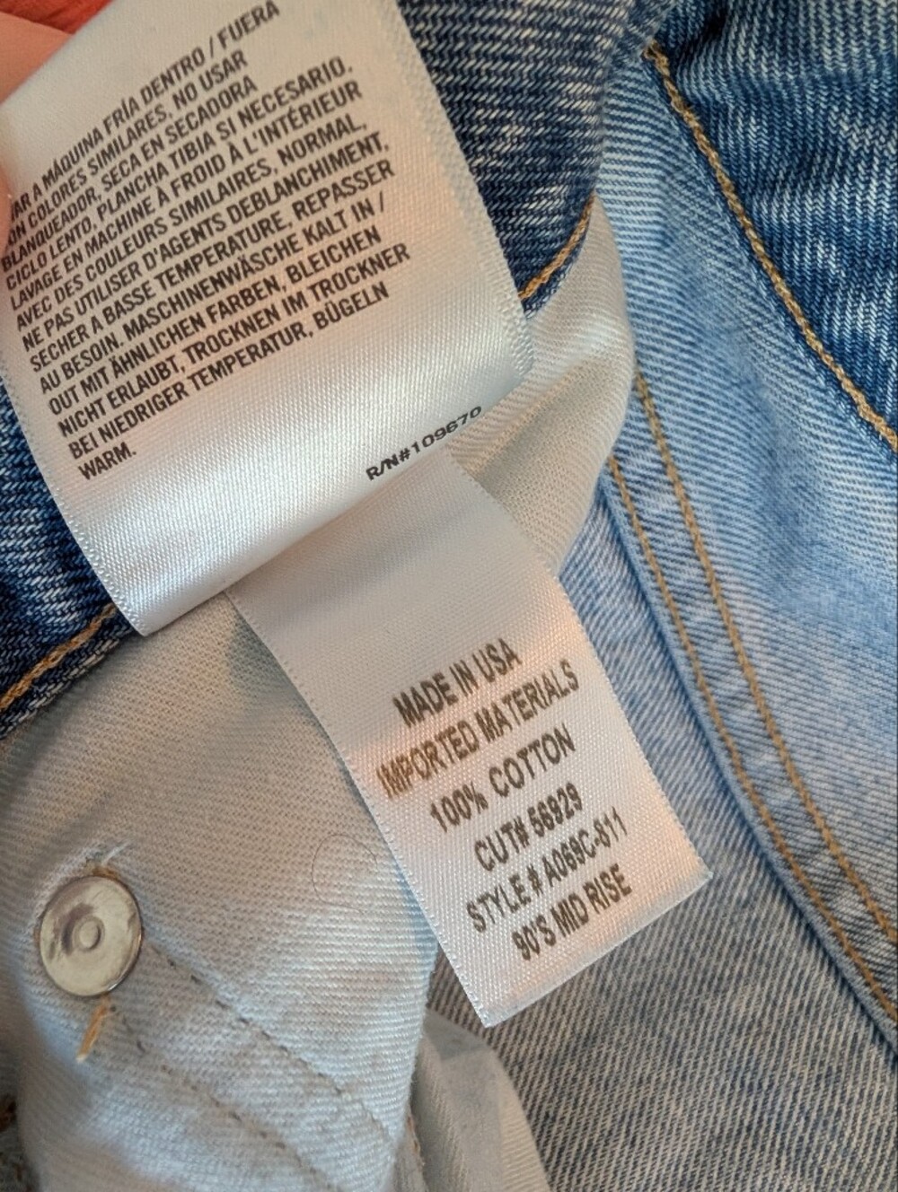 Agolde 90's Mid Rise Distressed Jean Size 26 In Fall Out/Light Wash - Picture 5 of 14